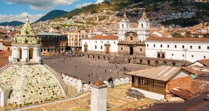 Best tour of galapagos islands